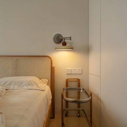 SchwenkLicht: Verstellbare Wandleuchte mit Schwenkarm