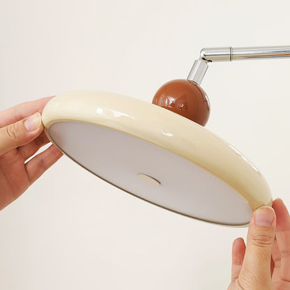 SchwenkLicht: Verstellbare Wandleuchte mit Schwenkarm