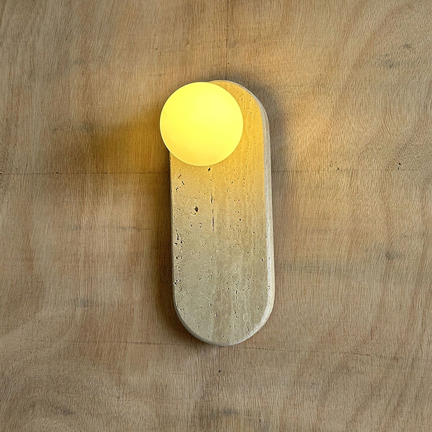 Ovale Wandleuchte Aus Der Mitte Des Jahrhunderts