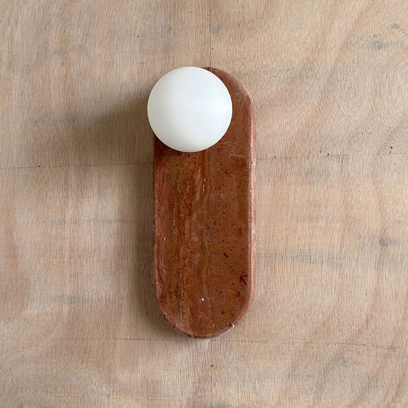 Minimalistische Wandleuchten In Pillenform
