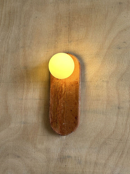 Minimalistische Wandleuchten In Pillenform