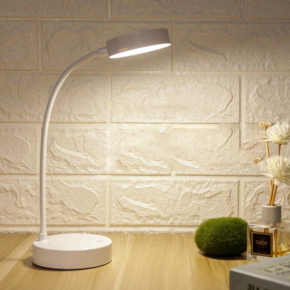 LED Schreibtischlampe Mit Einstellbarer Helligkeit