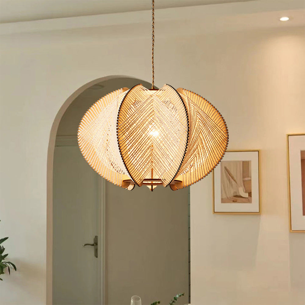 Minimalistische Pendelleuchten Im Mitte Des Jahrhunderts Stil