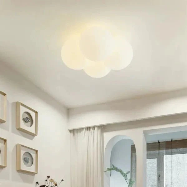 Moderne Deckenleuchte In Wolkenform