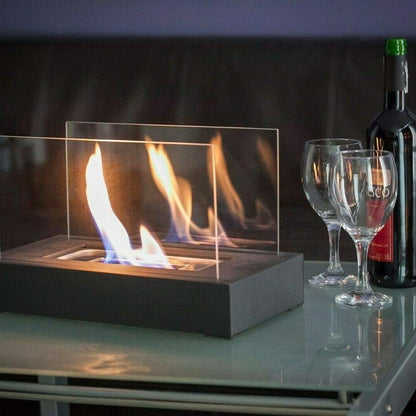 Moderner Minimalistischer Tischkamin