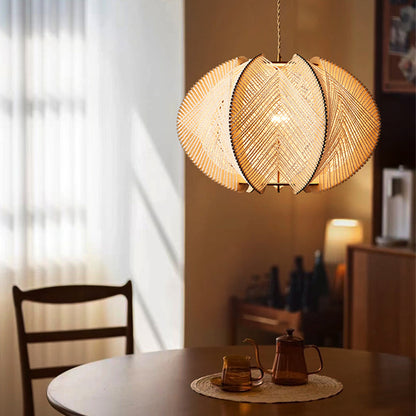 Minimalistische Pendelleuchten Im Mitte Des Jahrhunderts Stil