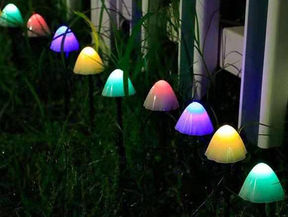 Solar Lichterketten Für Den Außenbereich Im Pilz Stil