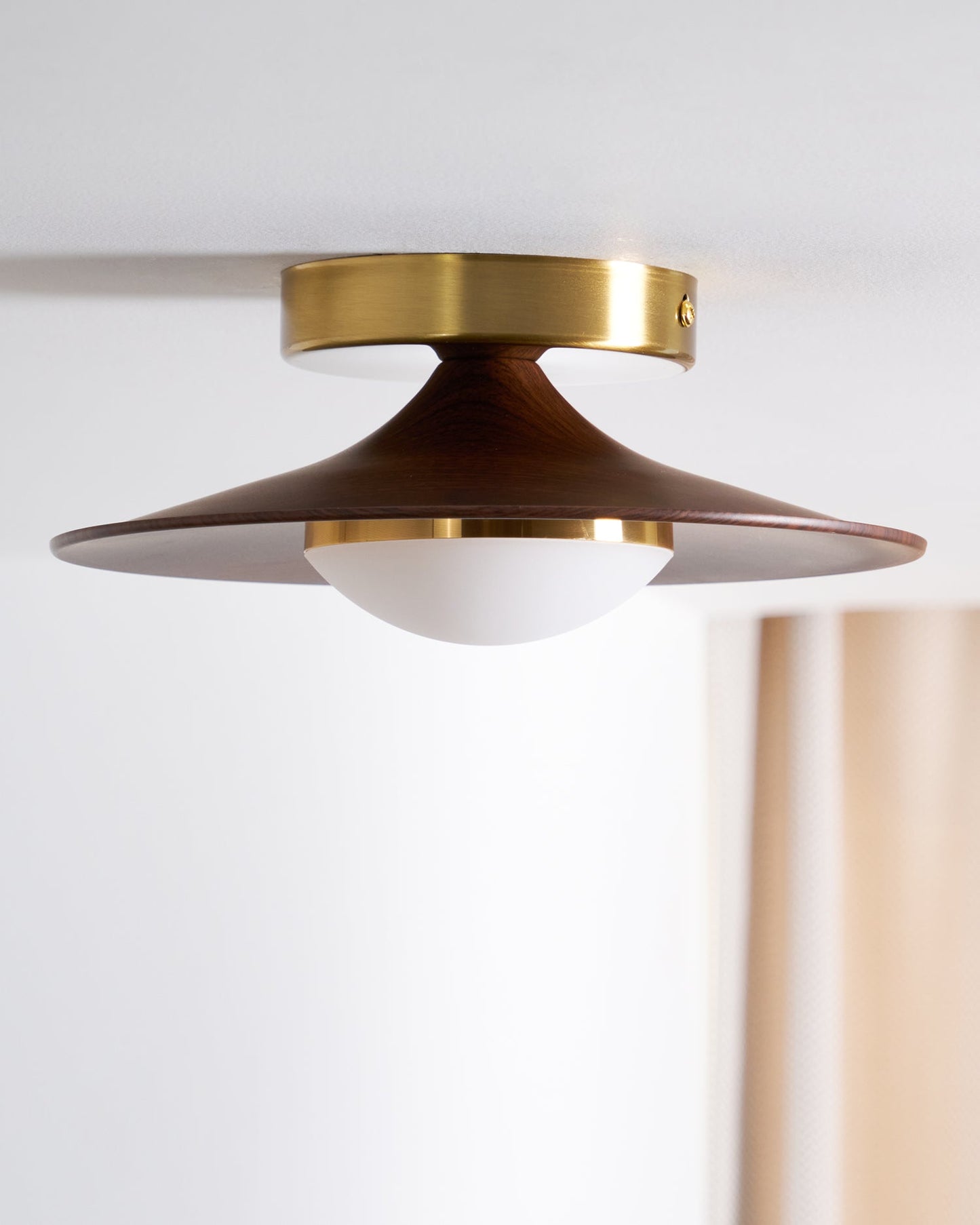 Runde Minimalistische LED-Deckenleuchte