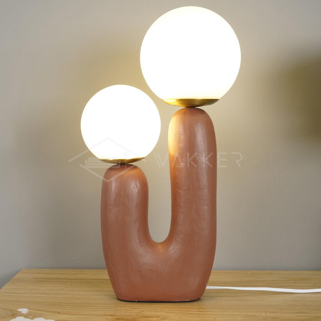 Moderne Tischlampe Mit Zwei Köpfen
