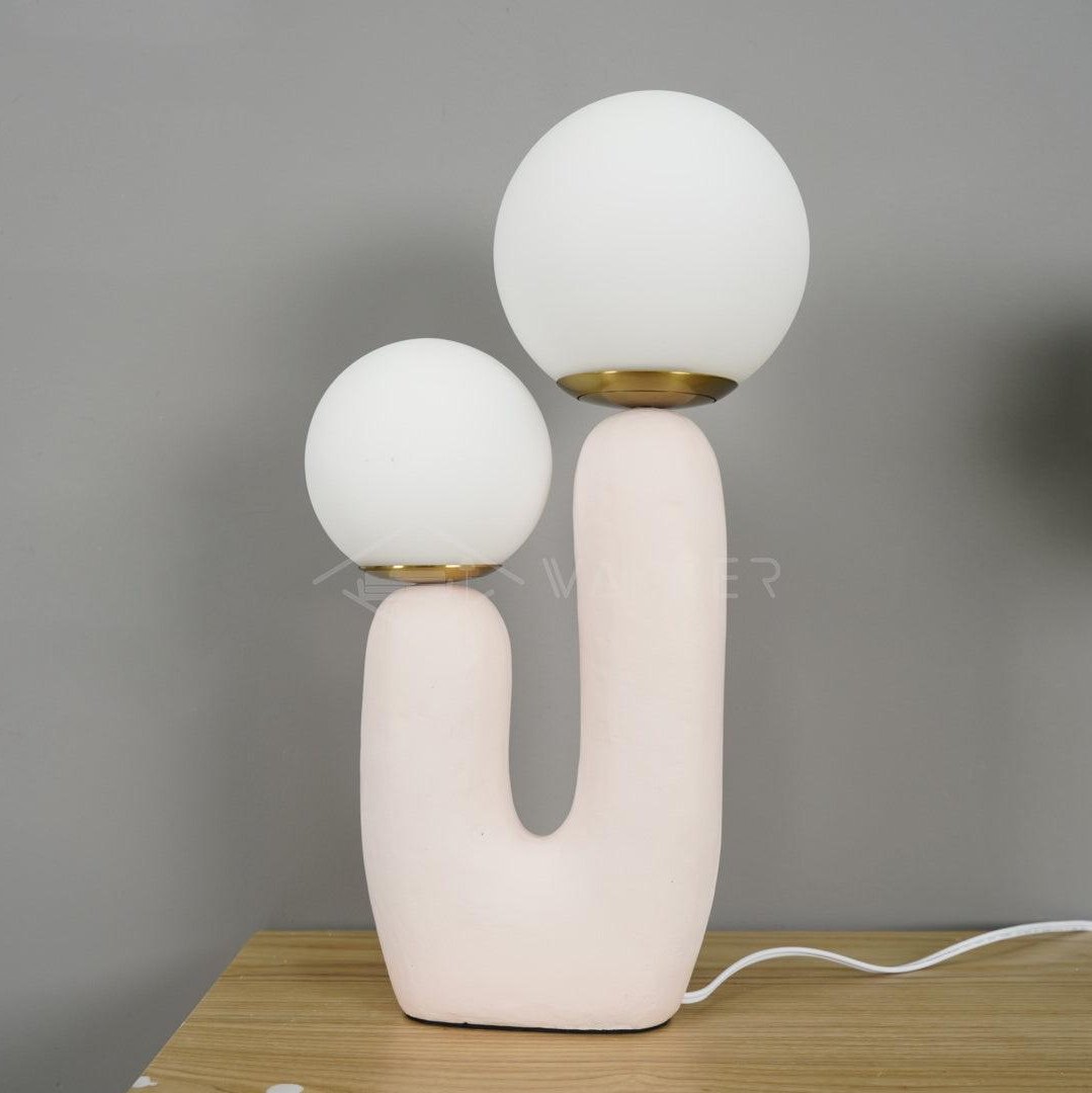 Moderne Tischlampe Mit Zwei Köpfen