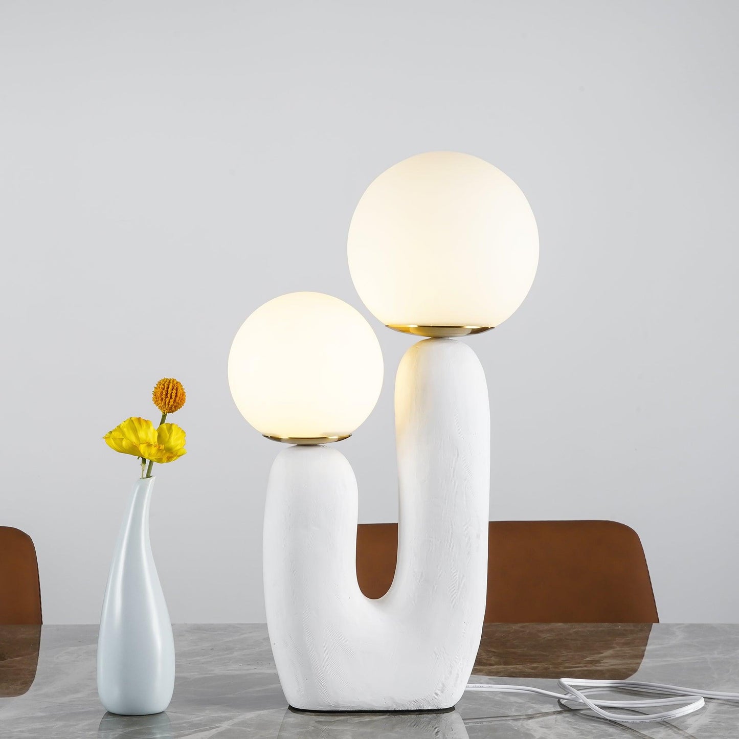 Moderne Tischlampe Mit Zwei Köpfen