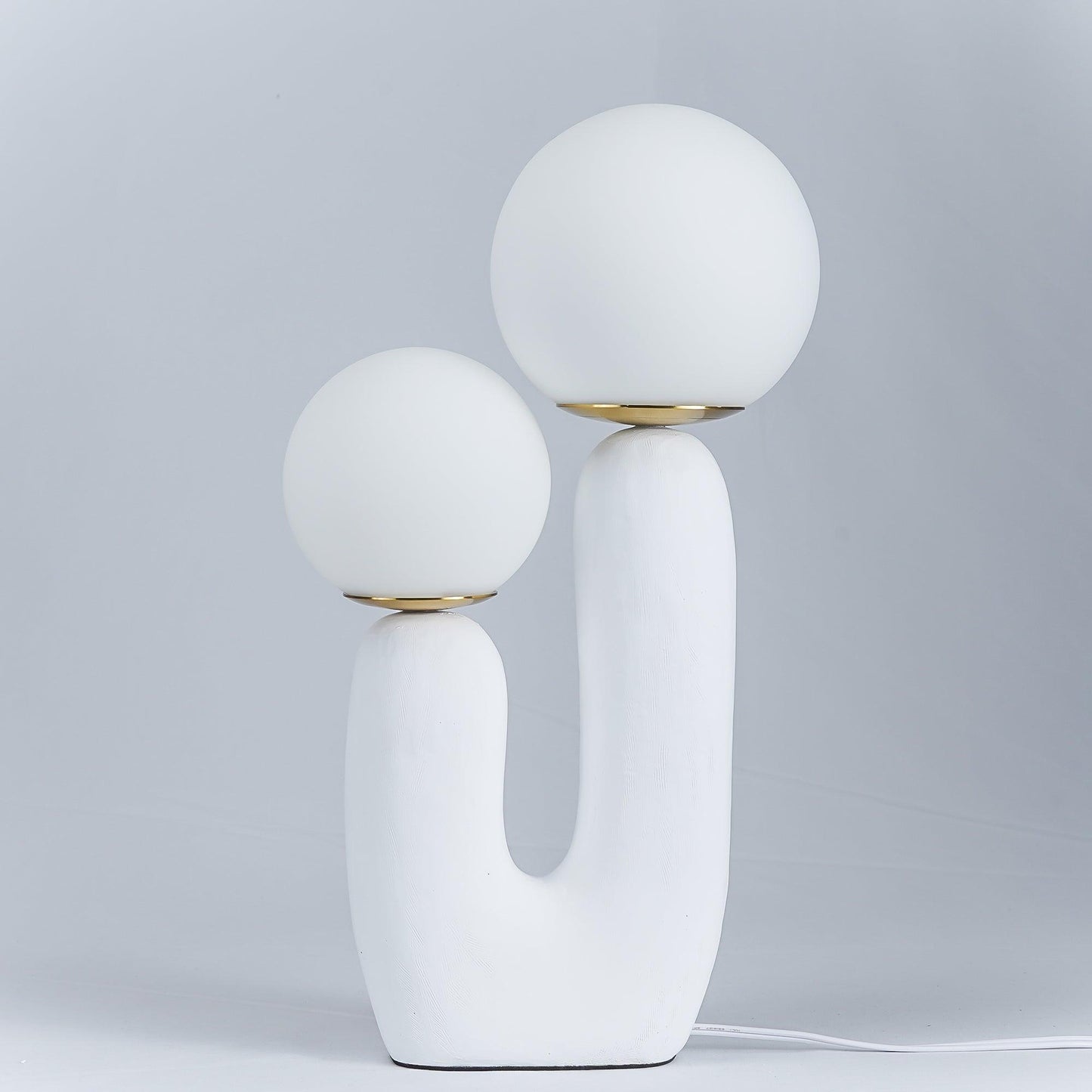 Moderne Tischlampe Mit Zwei Köpfen
