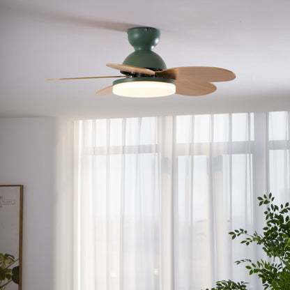 Moderner Bunter Deckenventilator Mit LED Licht