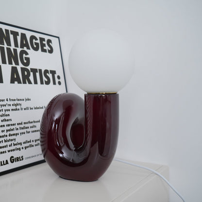 Verdrehte Moderne Tischlampe
