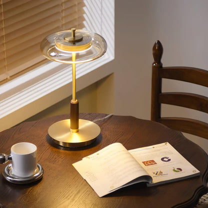 RondoLeuchte: Elegante Tischlampe mit integriertem LED-Licht