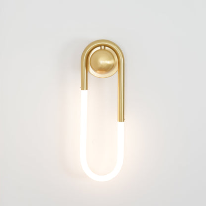 Minimalistische Wandleuchte im Loop-Design