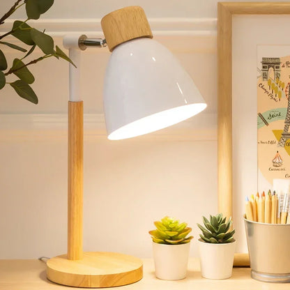 Minimalistische Augenschonende Schreibtischlampe
