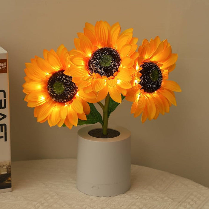 SonneBlüte: Verspielte Tischlampe in Sonnenblumenform