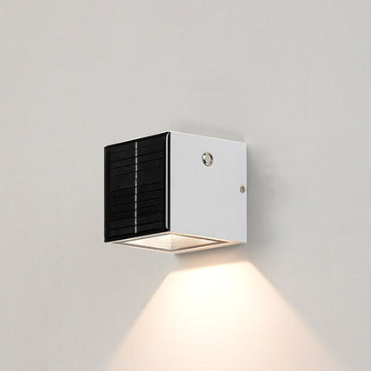 Schwarze Rechteckige Solar LED Außenwandleuchte