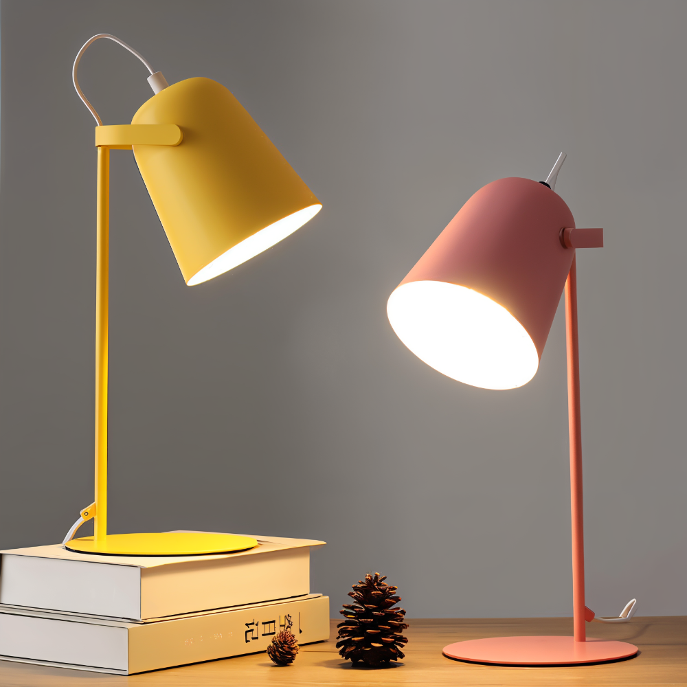 Minimalistische LED Tischleuchte Mit Verstellbarem Kopf