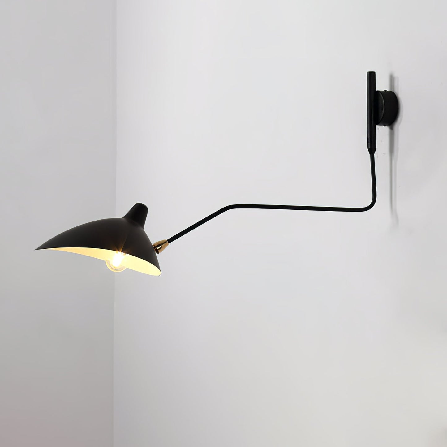 Moderne Wandleuchte Mit Schwenkarm