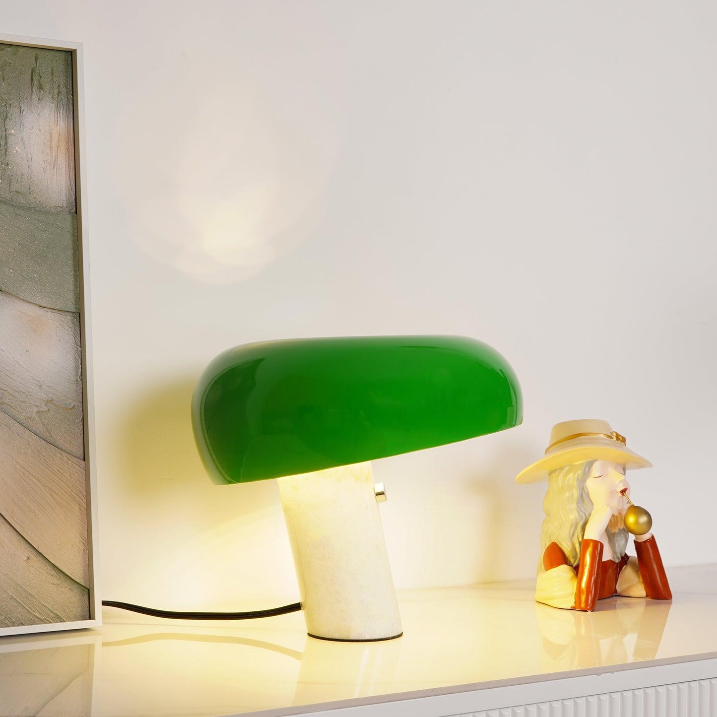 SteinLumina: Tischlampe mit Edlem Marmorsockel