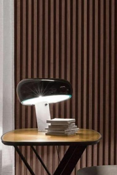 SteinLumina: Tischlampe mit Edlem Marmorsockel