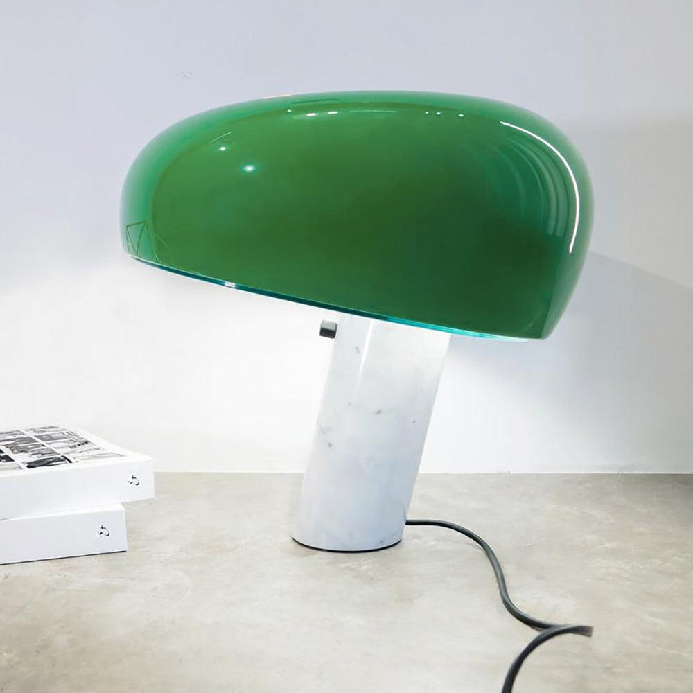 SteinLumina: Tischlampe mit Edlem Marmorsockel