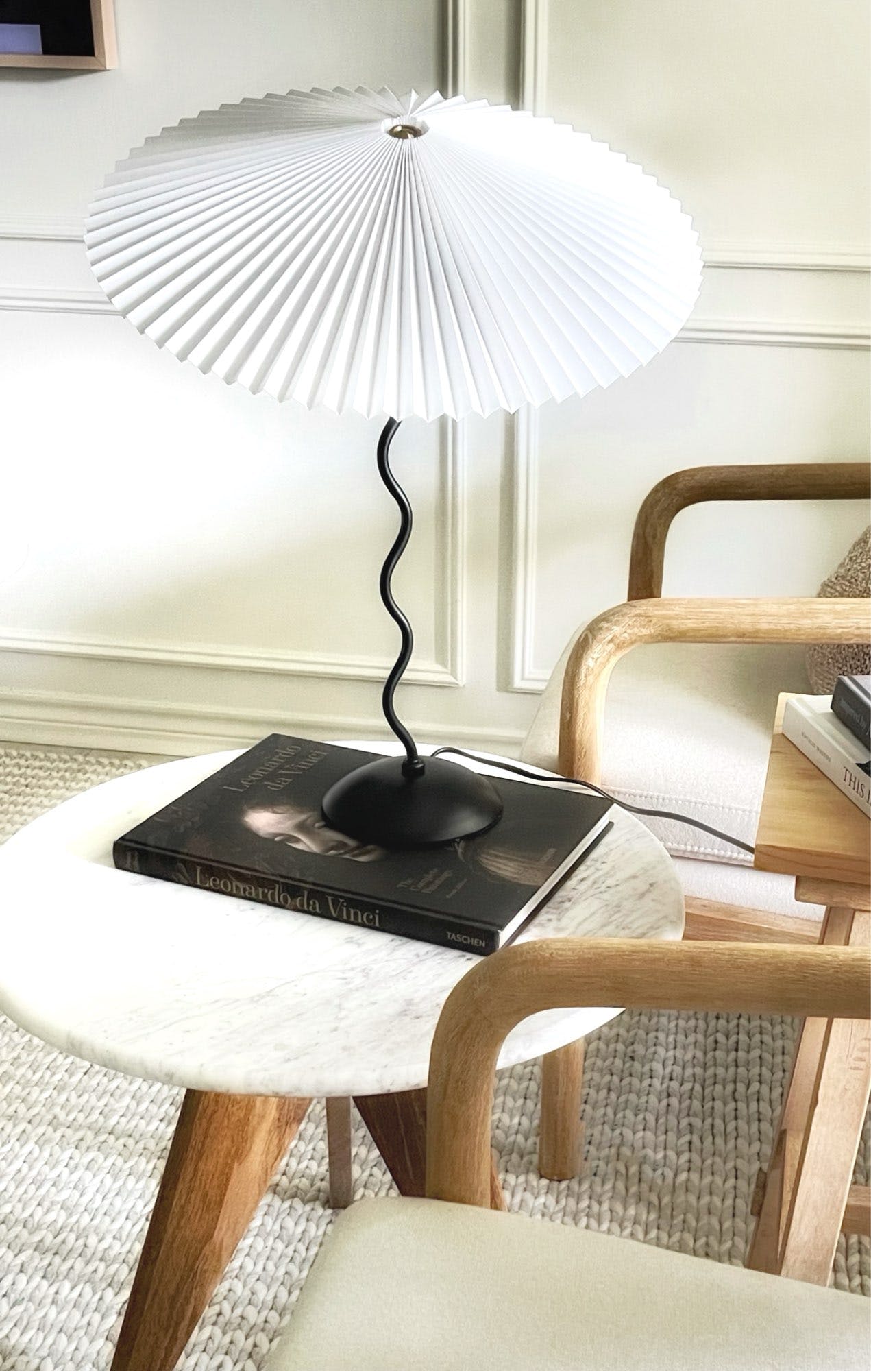 Moderne Gewellte Tischlampe