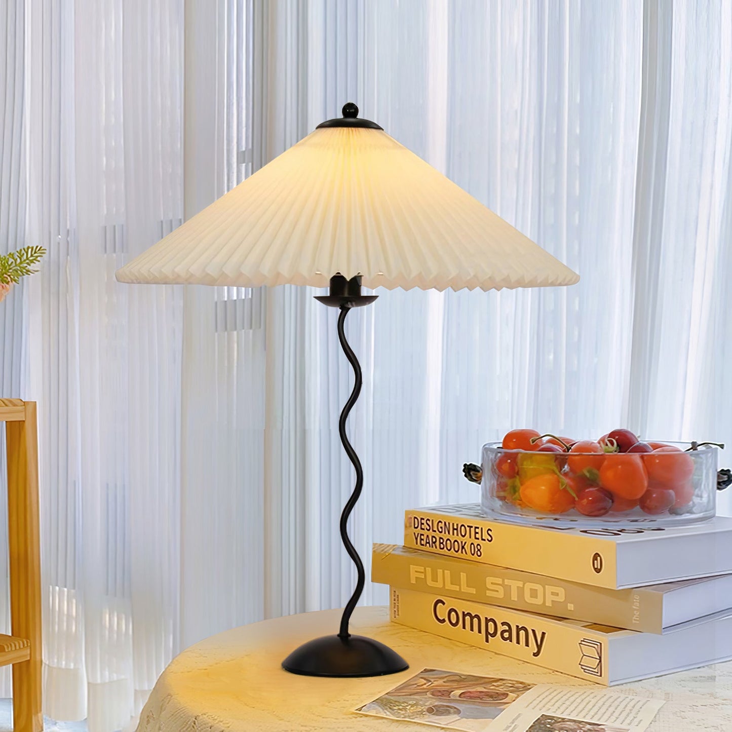 Moderne Gewellte Tischlampe
