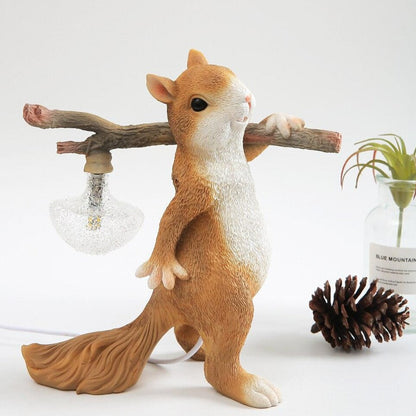 Gemütliche Eichhörnchen Inspirierte Schreibtischlampe
