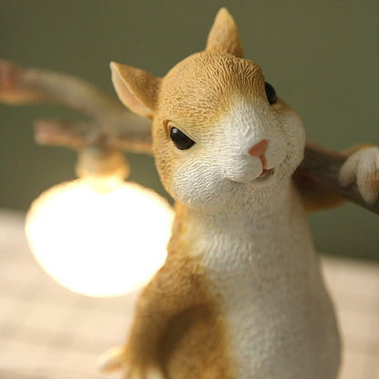 Gemütliche Eichhörnchen Inspirierte Schreibtischlampe