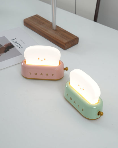 ToastLeuchten: Verspielte Tischlampe im Toaster-Entwurf mit integriertem Akku
