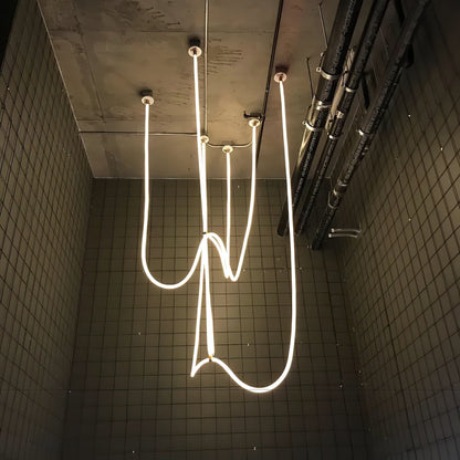Verstellbare LED-Pendelleuchte