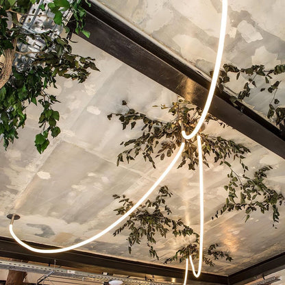Verstellbare LED-Pendelleuchte