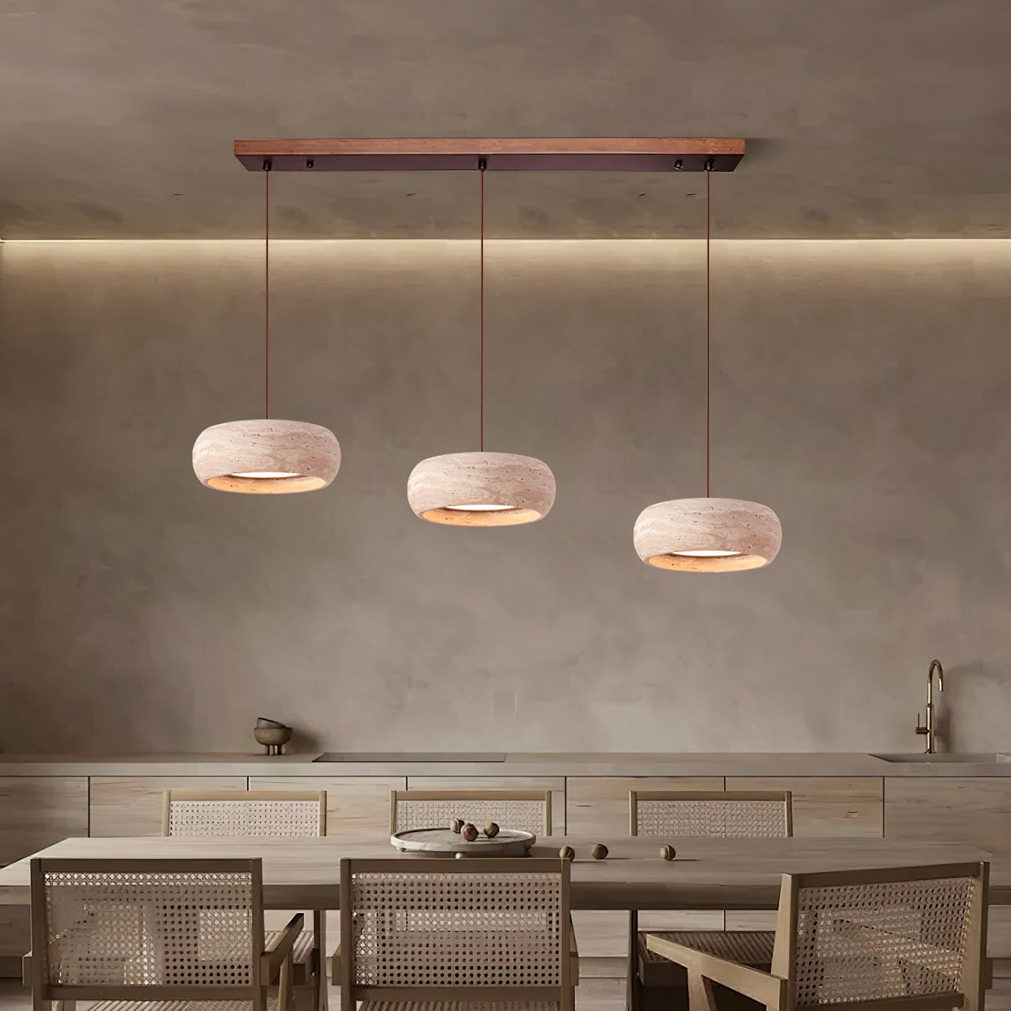 Skulpturale LED Pendelleuchte Im Ringdesign