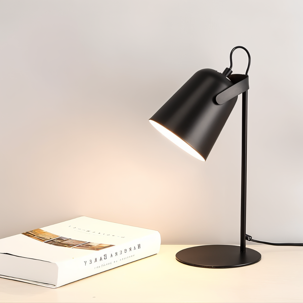 Minimalistische LED Tischleuchte Mit Verstellbarem Kopf