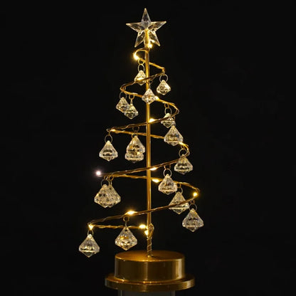 LuminFir: Dekorative Tischlampe in Tannenbaumform