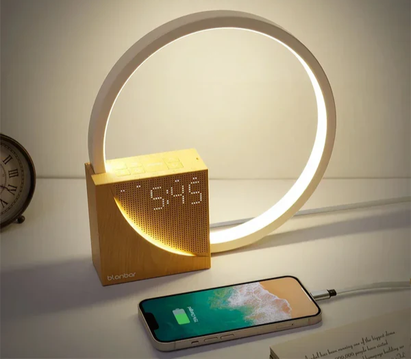 Intelligente Berühren Nachttischlampe Mit Wecker Und Einstellbarem LED Licht