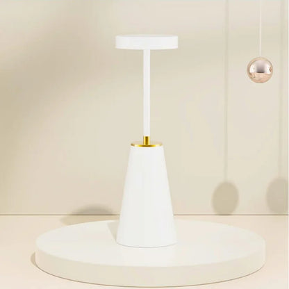 FlexisBogen: LED-Tischlampe mit Anpassbarem Lichtbogen