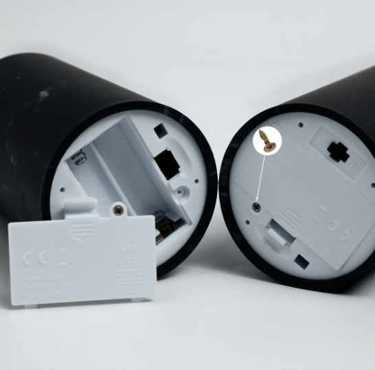 MarmoriertesGlühen: Stilvolles LED Kerzenlicht Set mit Marmoroptik
