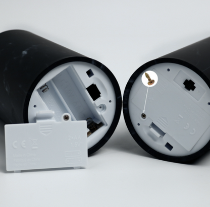 MarmoriertesGlühen: Stilvolles LED Kerzenlicht Set mit Marmoroptik