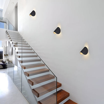 Moderne Schwenkbare Wandleuchte Im Italienischen Stil