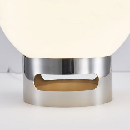 OpalScheitel: Zeitlose Tischlampe Aus Opal Glas