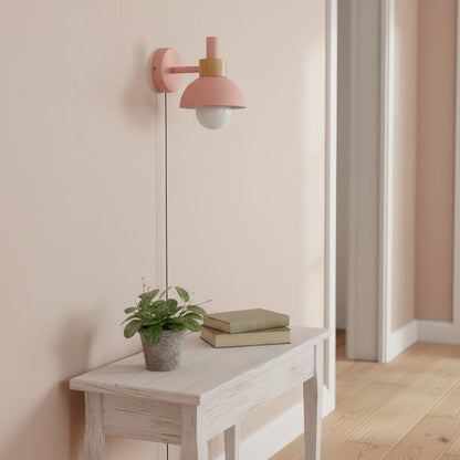 Verstellbare Wandleuchte mit Stecker