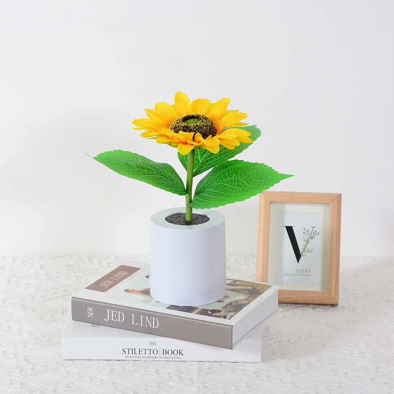 SonneBlüte: Verspielte Tischlampe in Sonnenblumenform