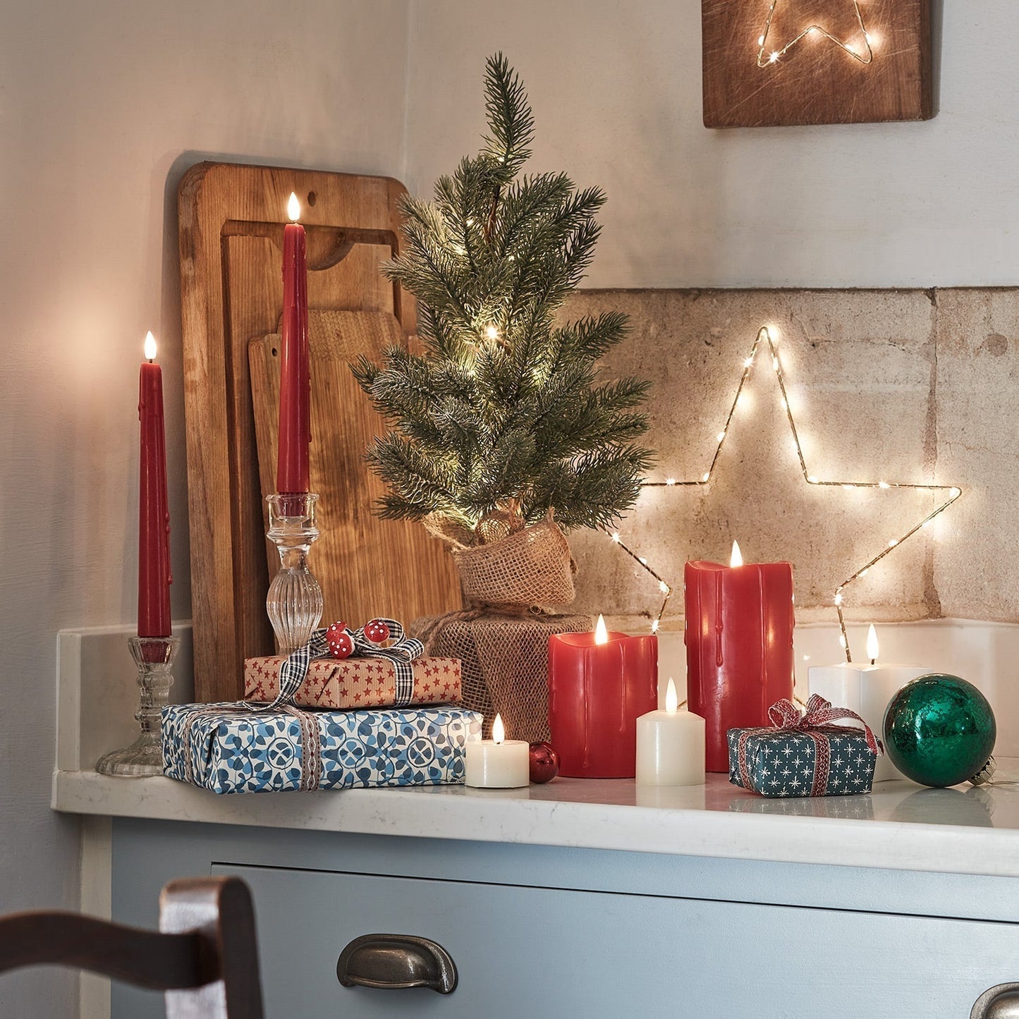 Tisch-Weihnachts Baum Mit Lichtern