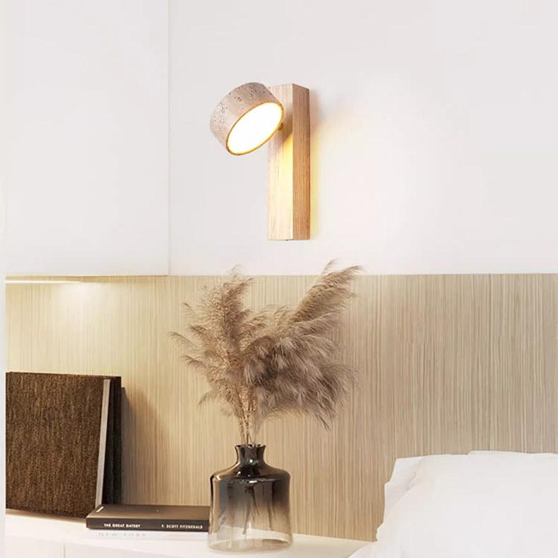 Minimalistische Wandleuchte in Cremeweiß