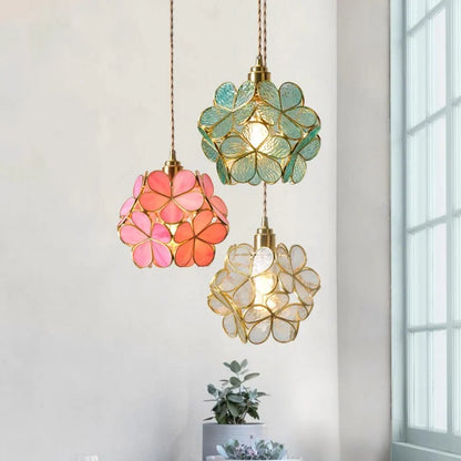 Hängende Pendelleuchten im Vintage-Blumenstil