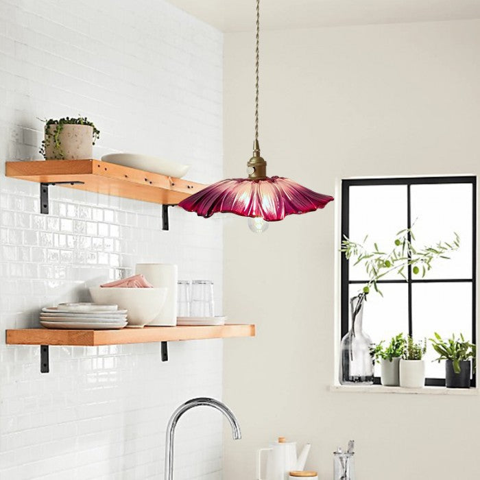 BlüteGlühen: Pendelleuchte mit blumigem, organischen Charme